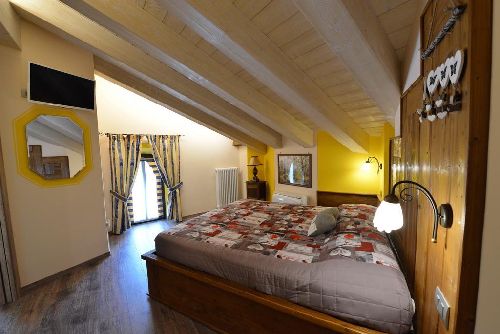 Vecchio Mulino Guest House Aosta Buitenkant foto