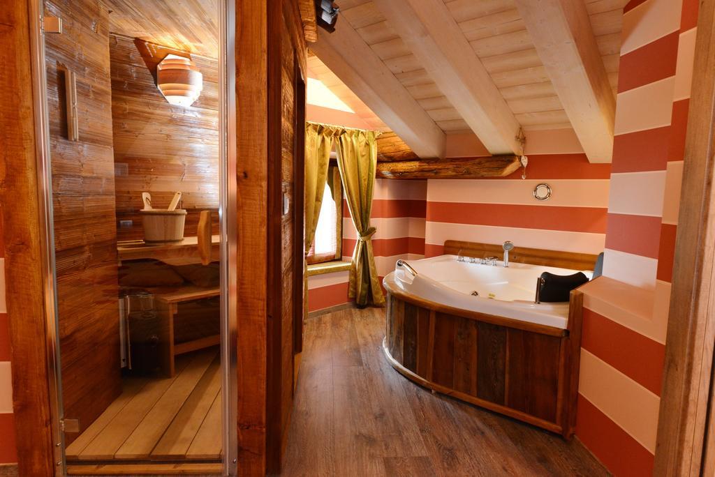 Vecchio Mulino Guest House Aosta Buitenkant foto