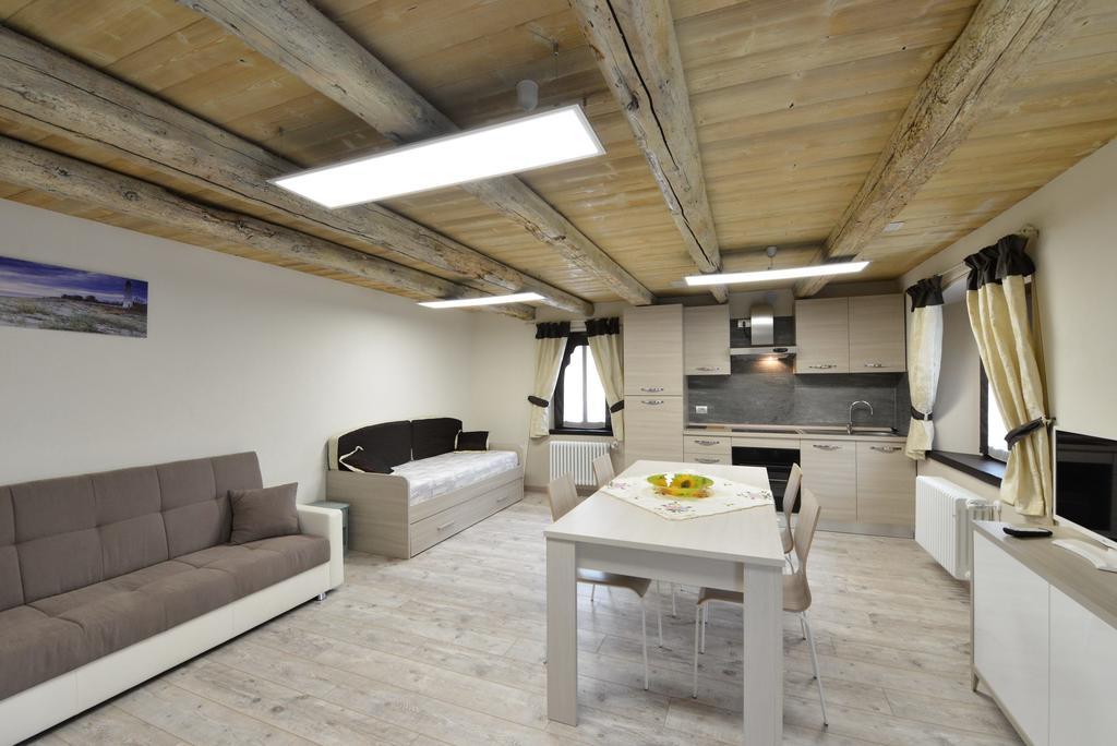 Vecchio Mulino Guest House Aosta Buitenkant foto