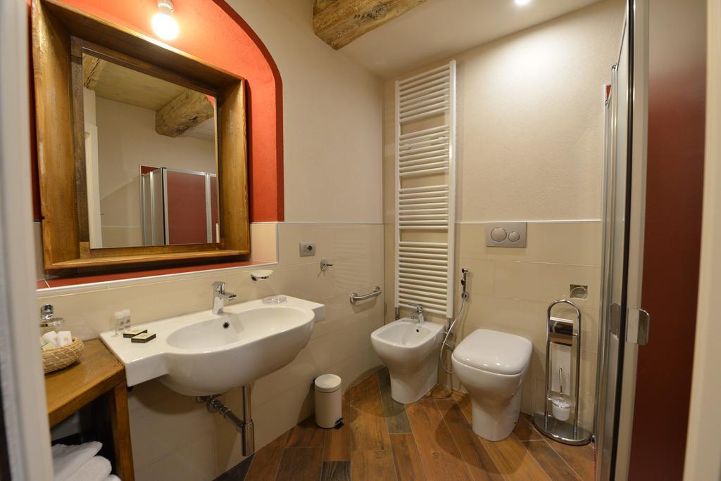 Vecchio Mulino Guest House Aosta Buitenkant foto