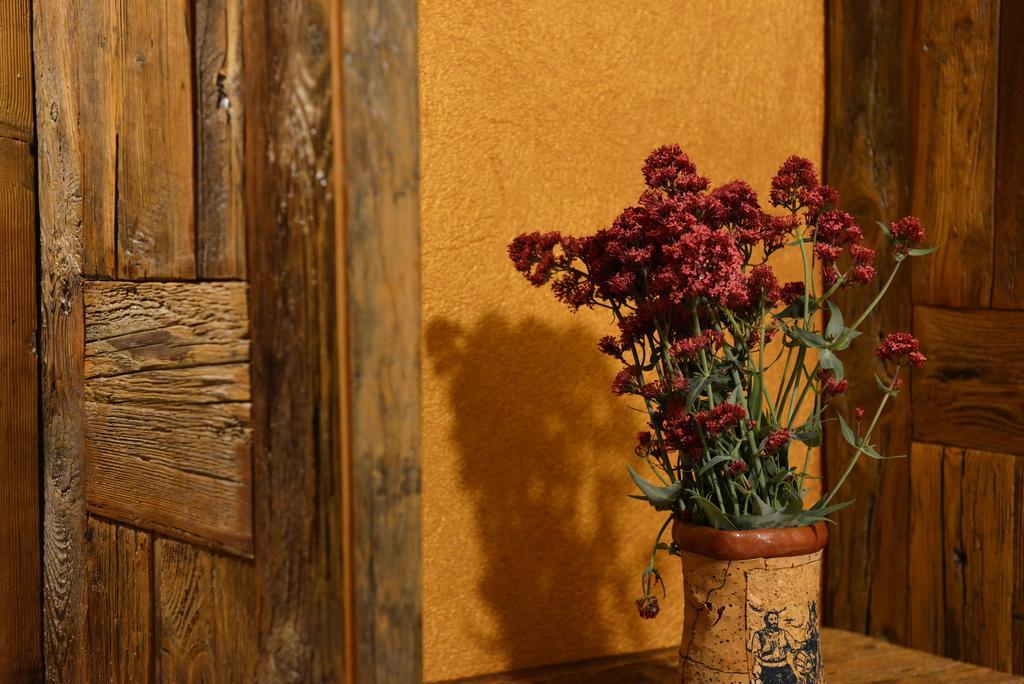 Vecchio Mulino Guest House Aosta Buitenkant foto