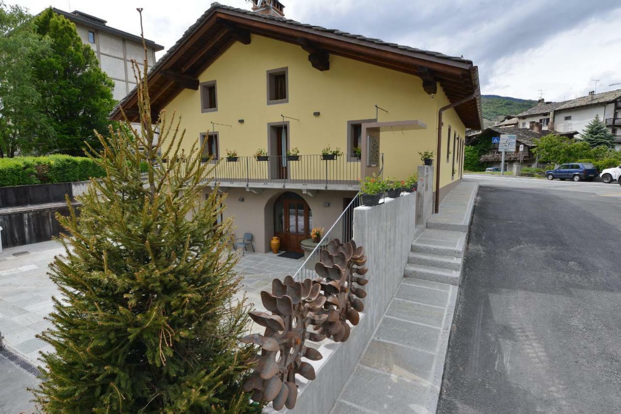 Vecchio Mulino Guest House Aosta Buitenkant foto