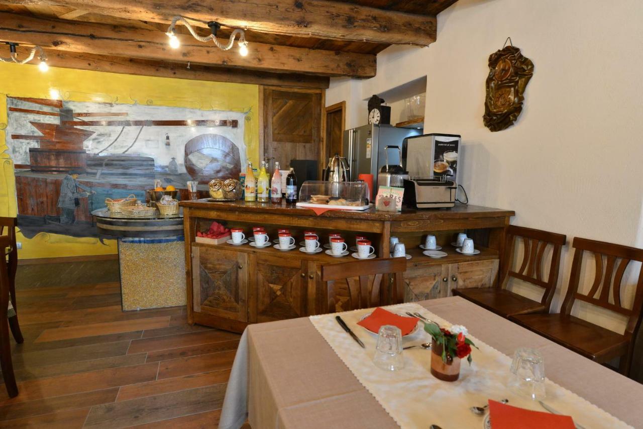 Vecchio Mulino Guest House Aosta Buitenkant foto
